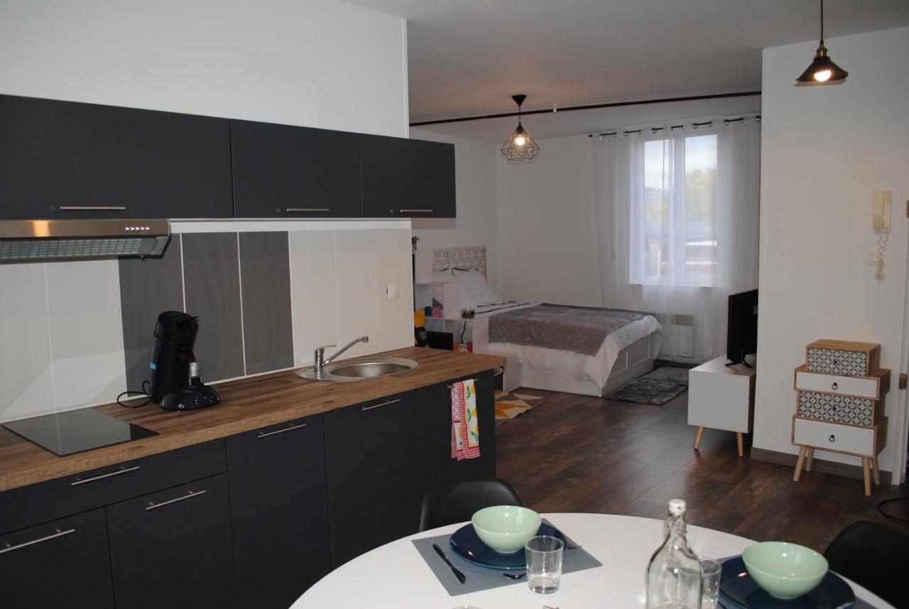 Appartement Cosy 4 อาเมียงส์ ภายนอก รูปภาพ